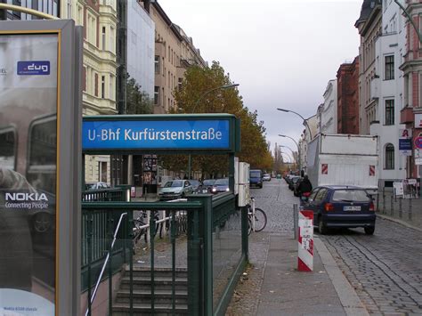 google maps kurfürstenstraße berlin.